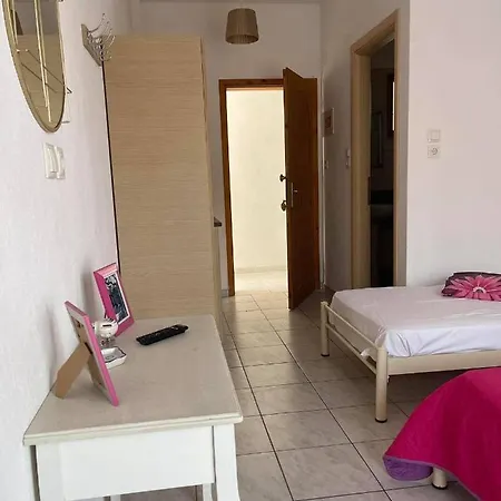 Lab_rinos House Νέος Μαρμαράς